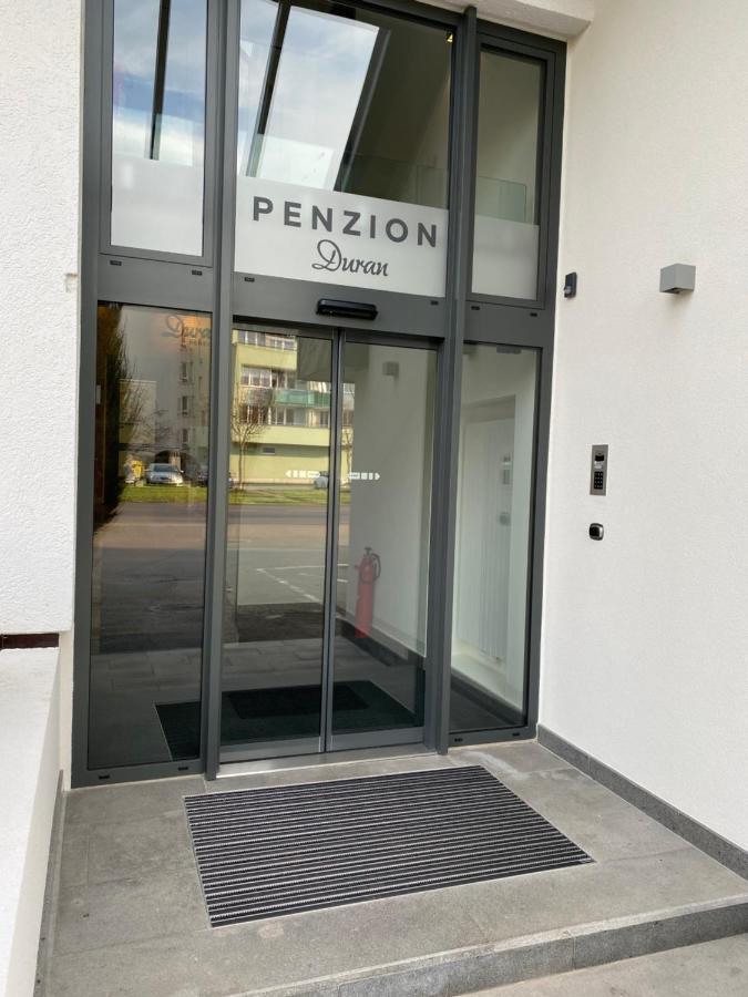 Duran Penzion Hradec Králové Esterno foto